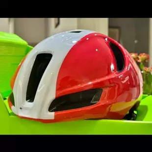 2026年新款骑行头盔气动自行车头盔环法赛铁三项红色骑行安全头盔