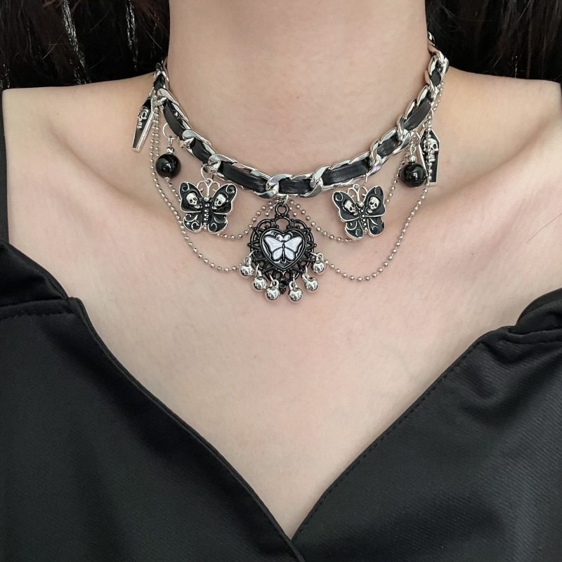 哥特暗黑编织皮质爱心蝴蝶项链女