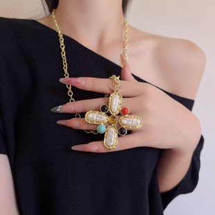 复古彩色镶嵌十字架项链女夸张博主叠戴金色长毛衣链颈链配饰