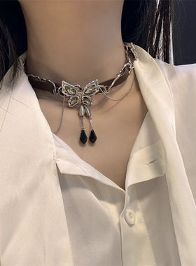 美德拉棕色皮质水晶蝴蝶项链女款