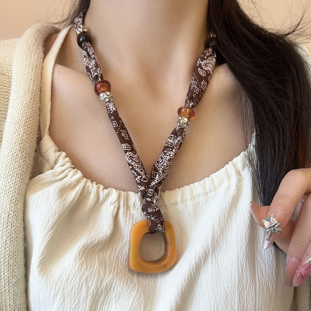 编织布艺几何方形圆环吊坠项链女