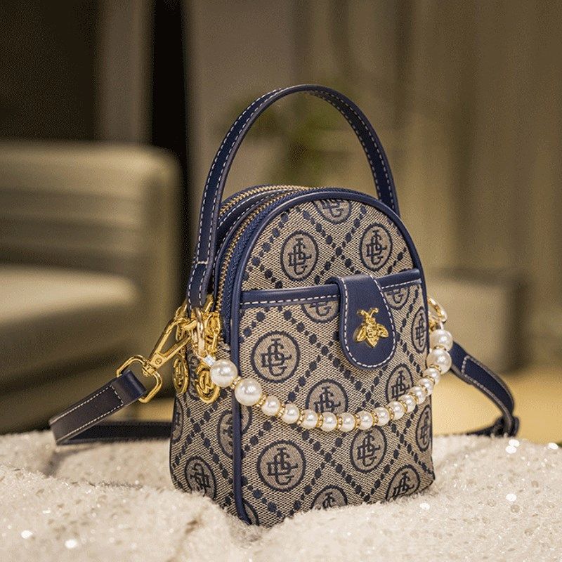 刺绣女士包包2024新款迷你时尚单肩斜挎小包多隔层轻便小挎包