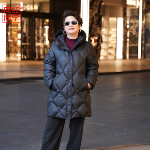 向红同学羽绒服女款2026新款冬加厚连帽大码白鹅羽绒外套 WT098