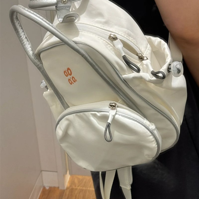 月光白!设计感时尚双肩包包女2024秋冬新款韩版学生大容量背包潮