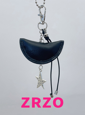 ZRZO黑色皮质饺子流苏项链