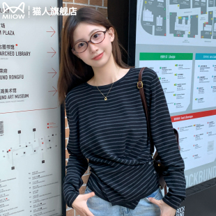 貓人韓版 寬松短款 打底衫 黑灰條紋不規則針織上衣女2025年秋冬新款