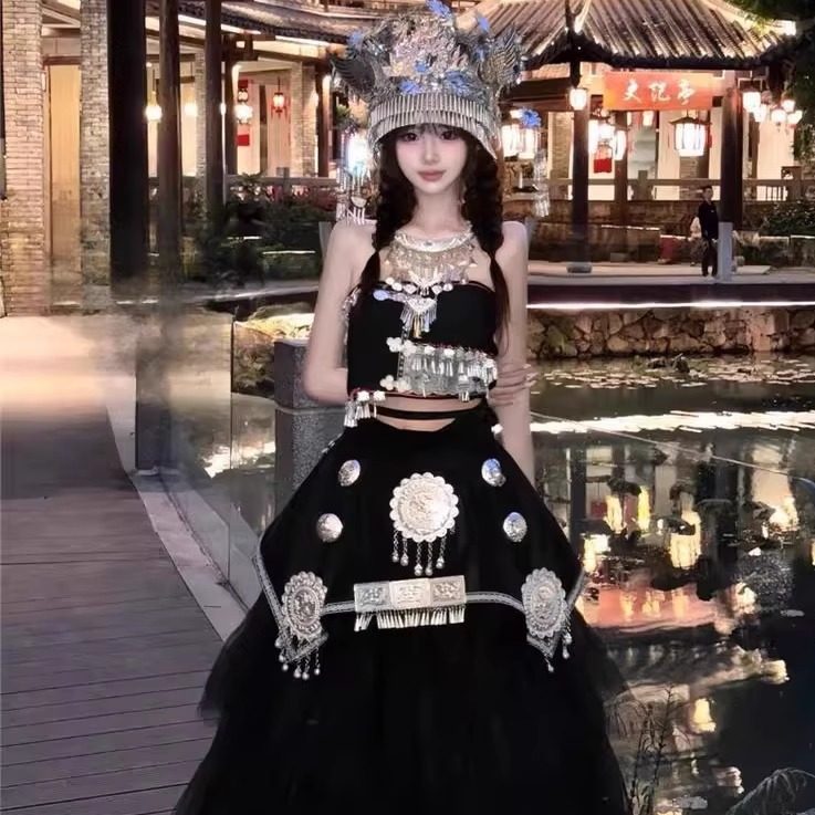新款苗疆少女贵州苗族土家族少数民族黑色长裙旅拍摄影套装服饰