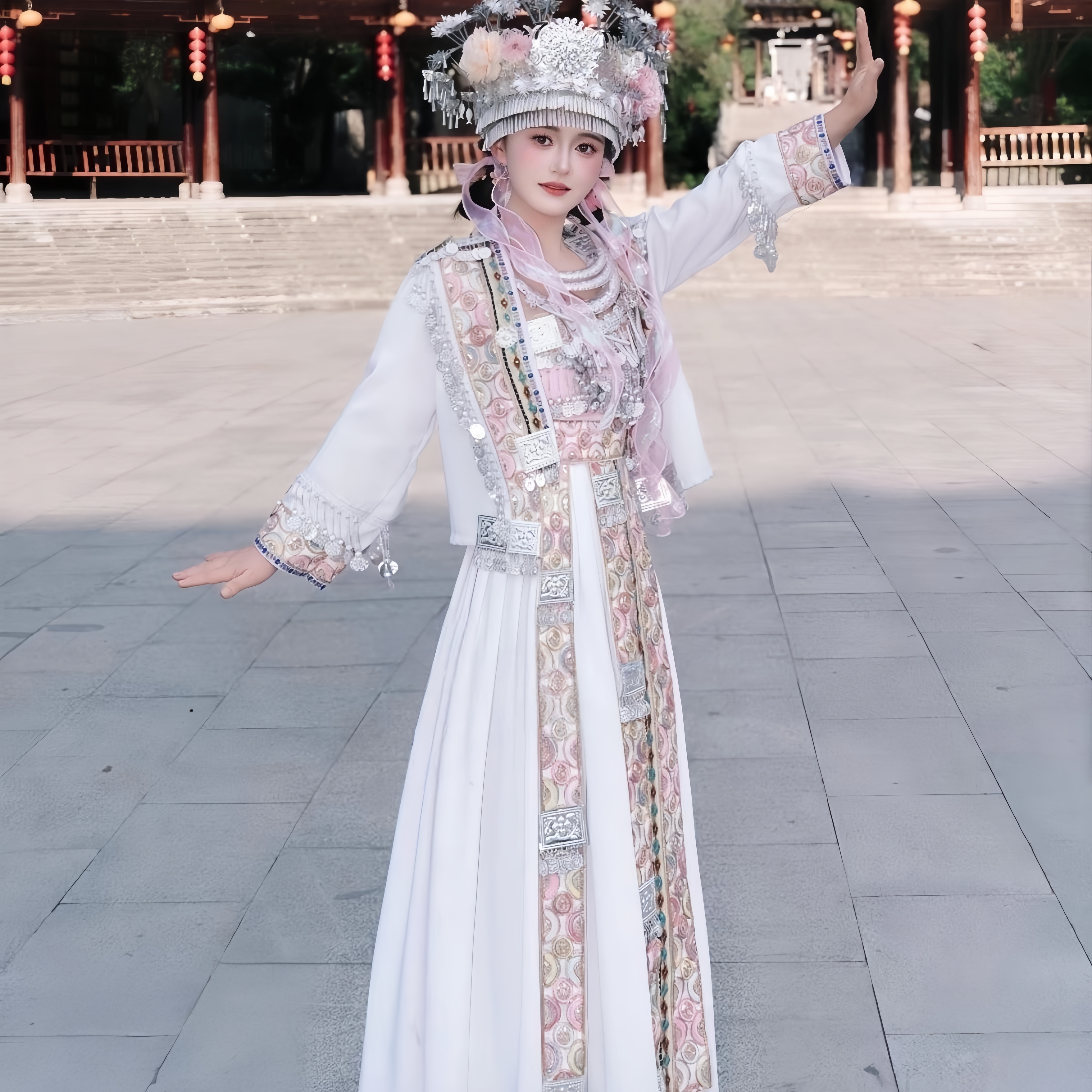 新款苗疆少女粉白色清新苗族服饰