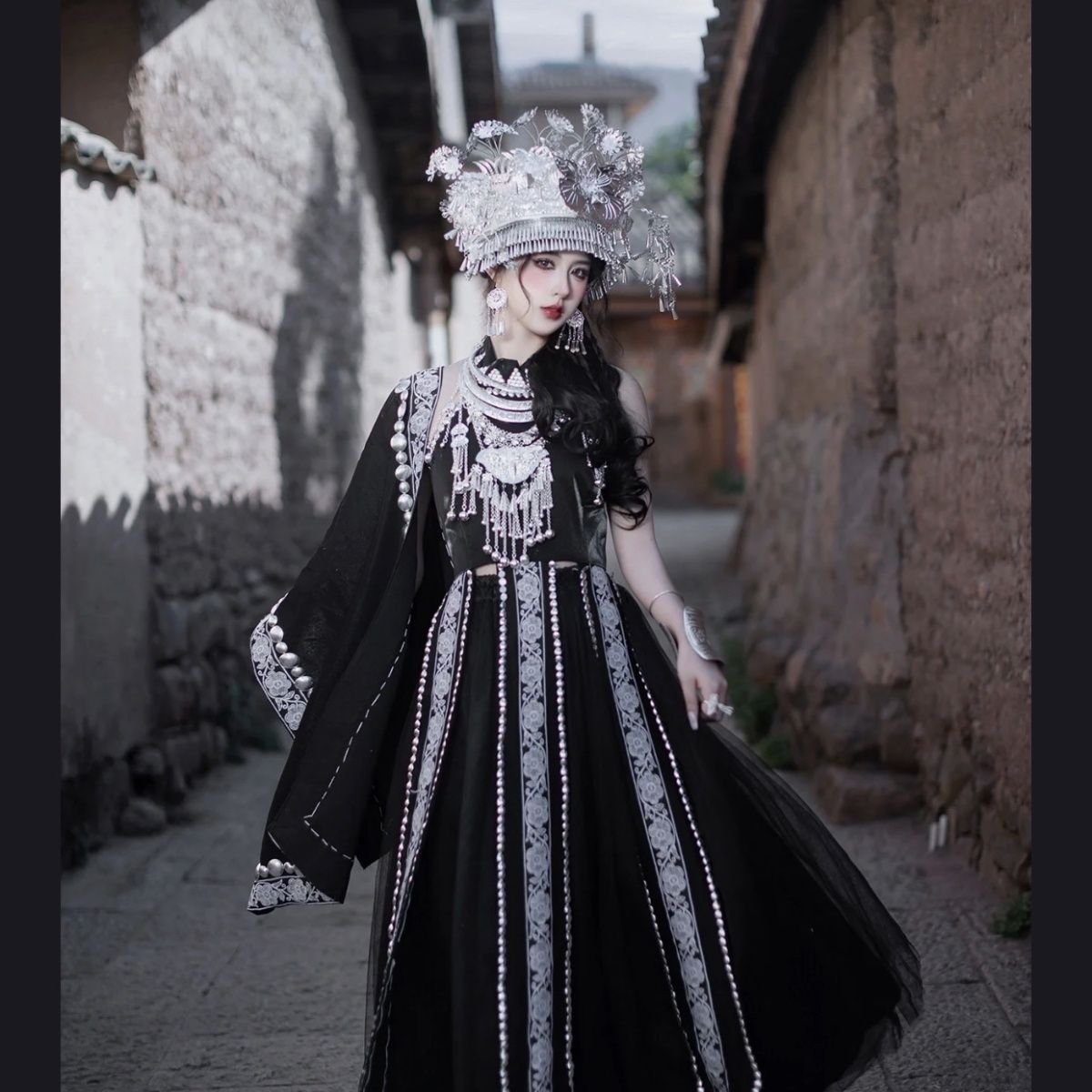 新款苗疆少女少数民族旅拍服饰