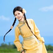 新款 蒙古族旅拍草原公主民族摄影服装 演出舞蹈演出服蒙古族写真服