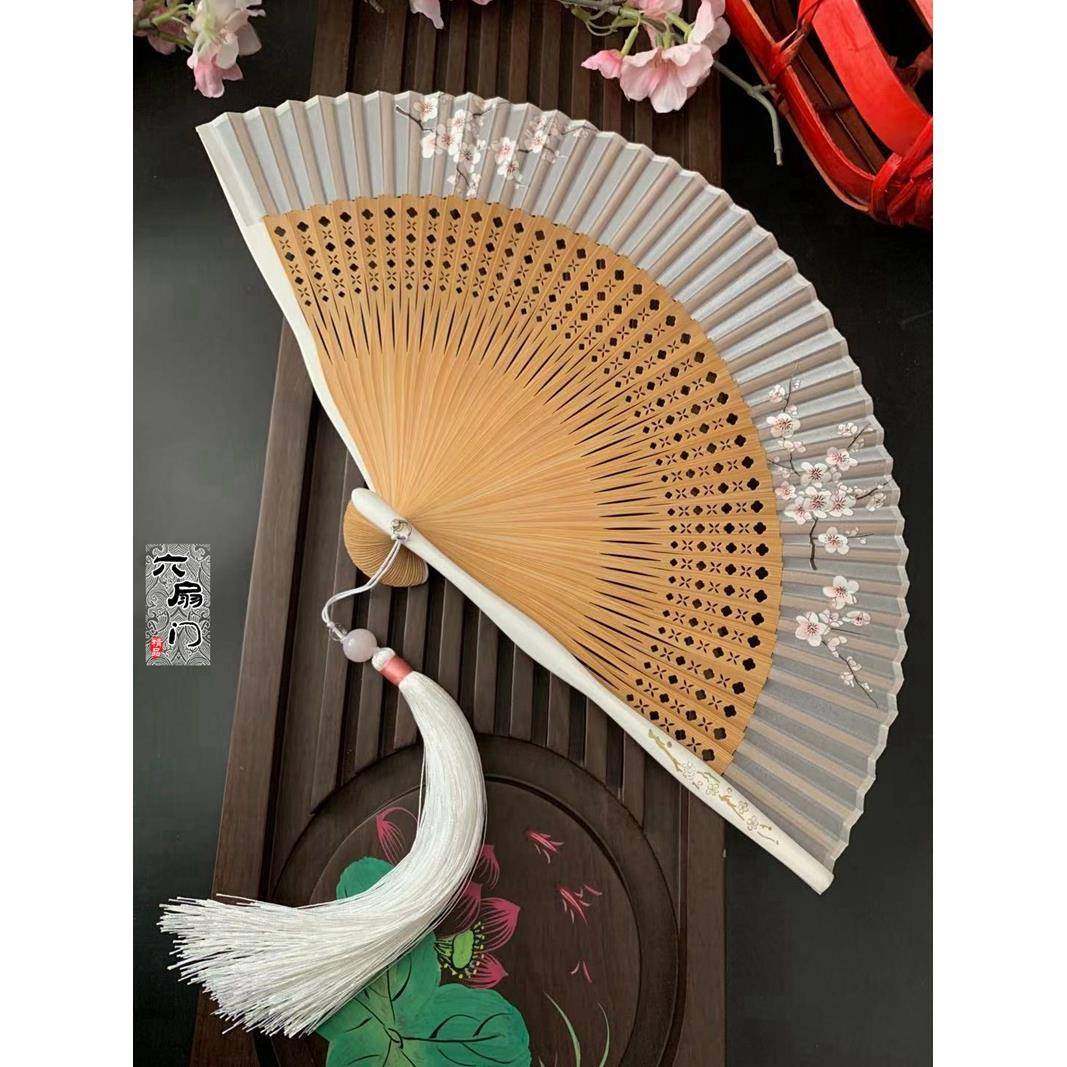 中国风水墨竹扇镂空雕花白色绿色竹梅花古风古典折扇子汉服跳舞蹈