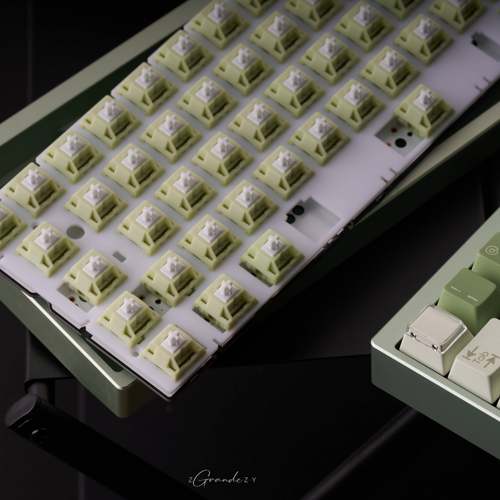 键盘轴体机械客制化热插拔线性顺滑厂润手感中频脆茉莉奶绿轴V2M