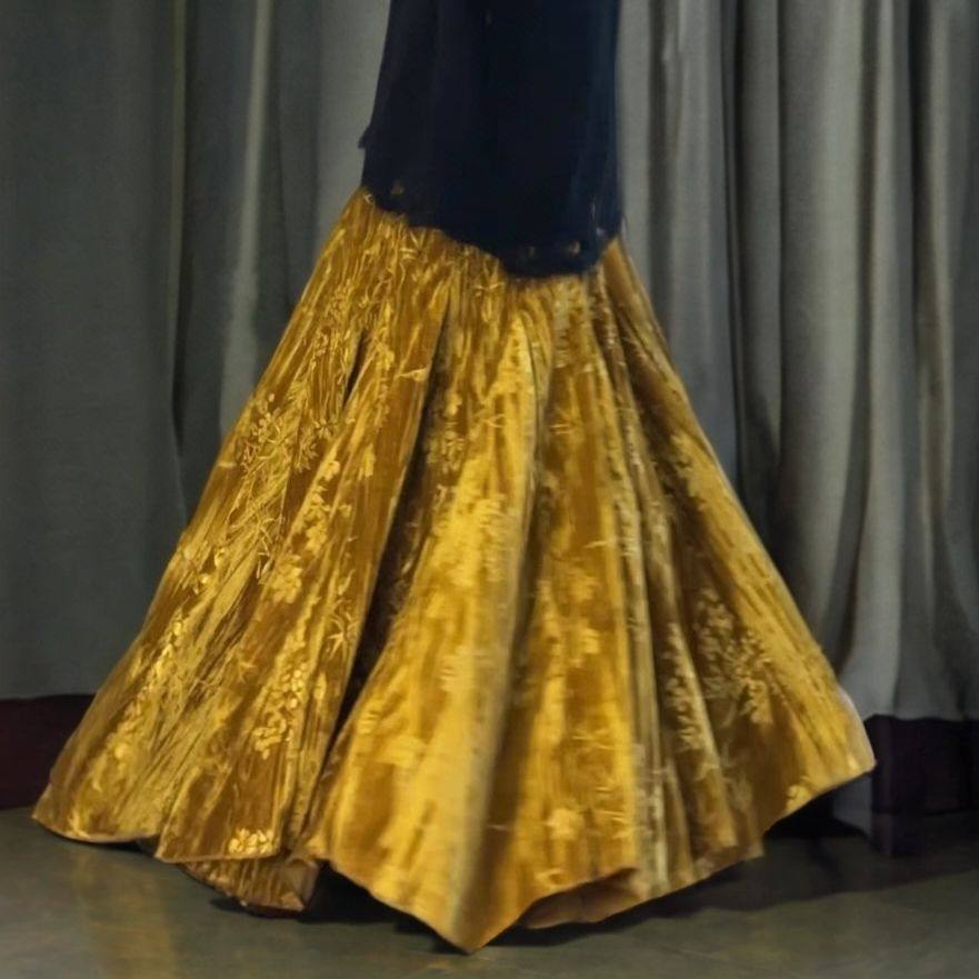 裙长90+高个子女生加长款丝绒半身裙女秋冬高腰显瘦3米大裙摆