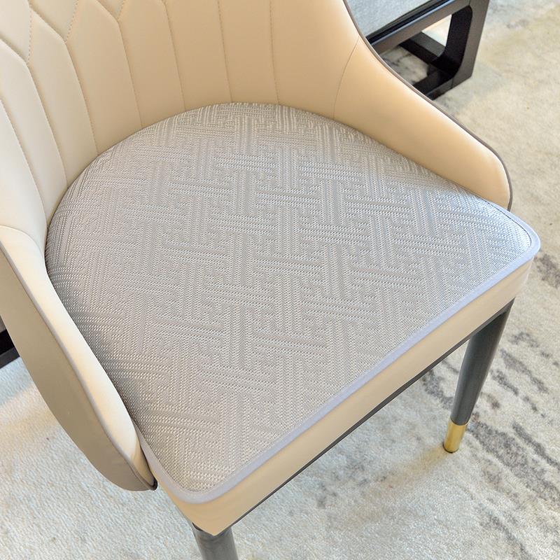 四季通用座垫高档马蹄形皮餐椅坐垫轻奢冰丝弧形U形餐桌椅垫防滑
