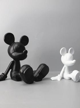 现代简约创意米老鼠树脂工艺品样板间家居客厅儿童房桌面米奇摆件