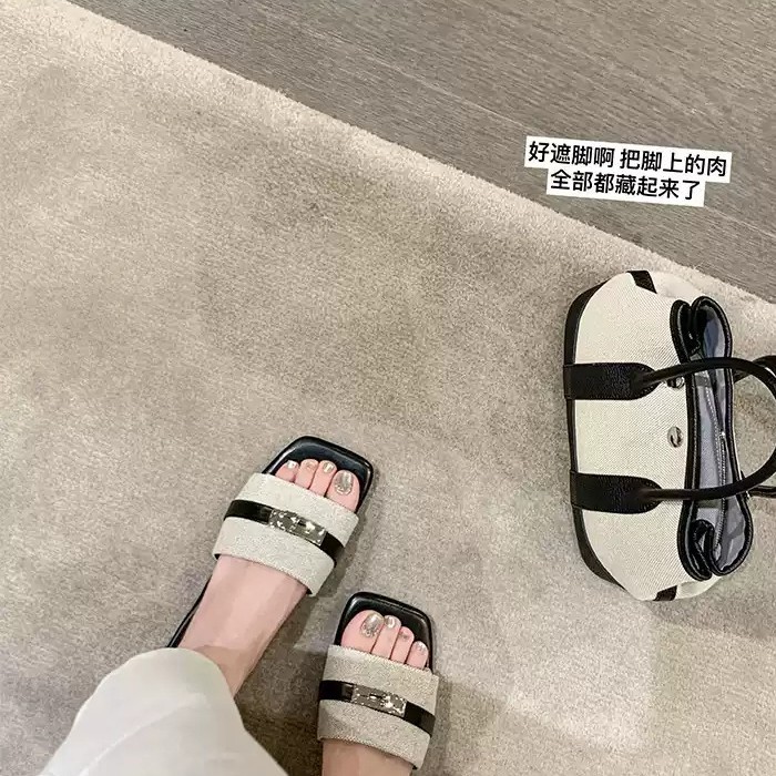 【黛芙琳同款】凯丽拖~方头锁扣一字平底度假沙滩拖鞋女凉拖外穿