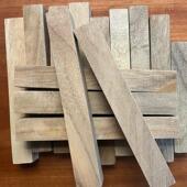 香樟木防蛀防霉防潮防蟑螂衣柜家用16元 10条非樟脑丸衣物家用 包邮