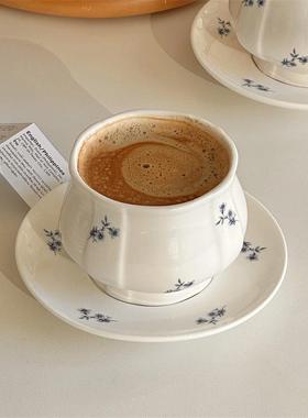 法式中古浪漫蓝色碎花手握陶瓷咖啡杯碟复古收纳罐子vlog餐具