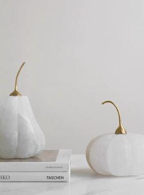 北欧轻奢创意抽象云石南瓜水果摆件样板间书房电视酒柜桌面装饰品