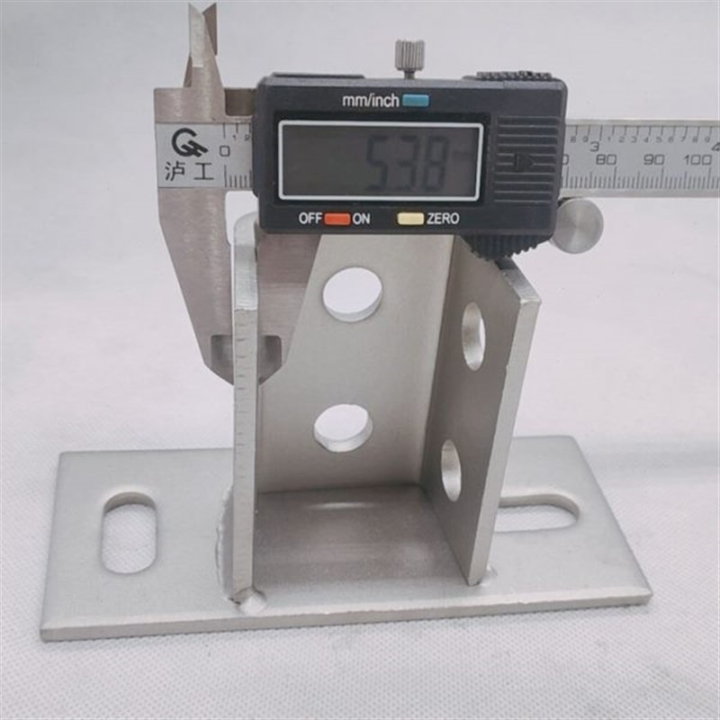 304不锈钢C型钢底座 光伏支架固定立柱地脚 不锈钢C型钢配件牛腿