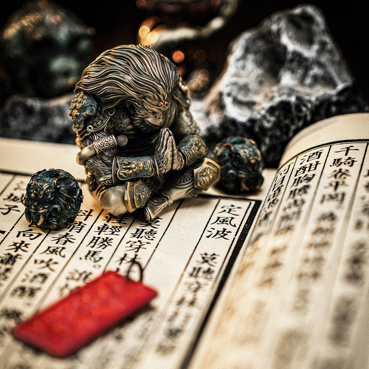 乐阳最新款MC悟空摆件喷蜡铸造青铜精工高温热着色茶宠手把件