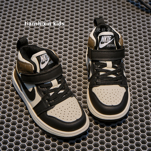 男童鞋子2025新款秋冬摩卡儿童运动鞋中大童板鞋加绒二棉鞋高帮鞋