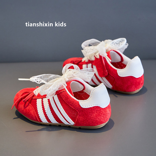 女童鞋子红色夏季薄款2025新款儿童运动鞋网面透气女孩德训鞋软底