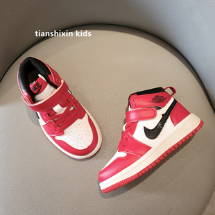 新年红儿童运动鞋2025秋冬新款男童中大童板鞋加绒女童鞋潮牌红色