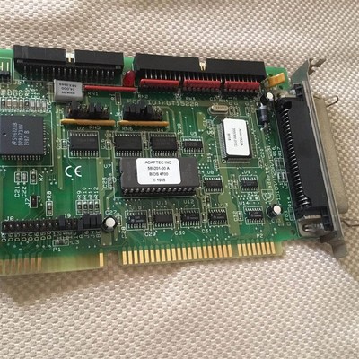 Adaptec AHA-1522A 555300-01 A成