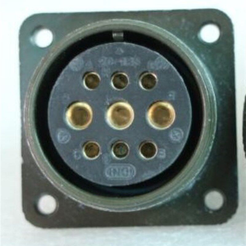 航空插座连接器 9芯 MS3102R 20-18P