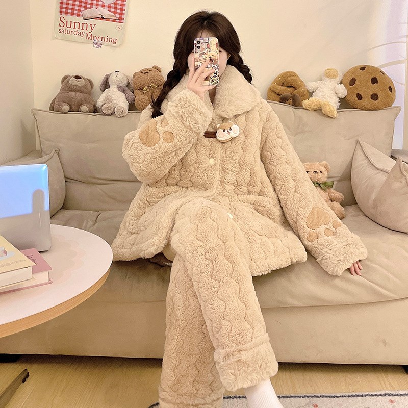 三层夹棉睡衣女秋冬季加绒加厚珊瑚绒冬天202O4新款保暖家居服套