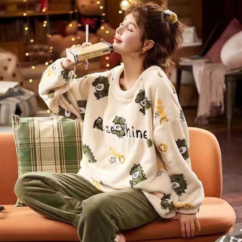 珊瑚绒睡衣女冬季可爱玉桂t狗加绒加厚保暖法兰绒2023新款家居服