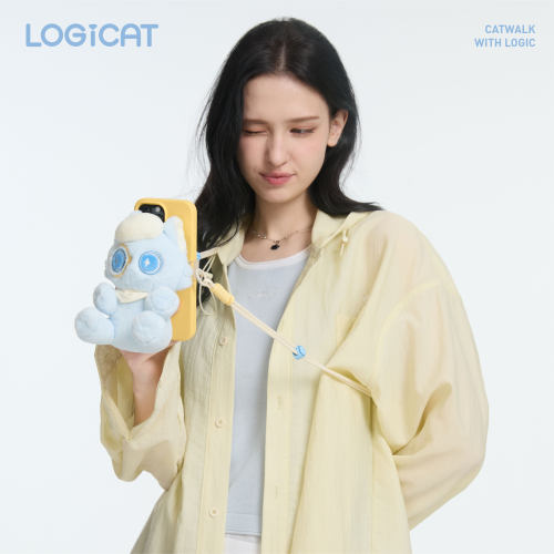 LOGICAT毛绒手机背夹挂绳可背方便携带出行旅游拍照逛街手机壳夹