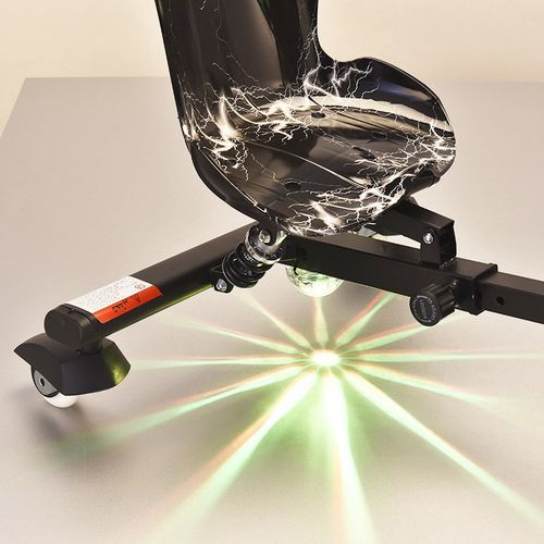 厂家直供儿童漂移V款滑板车公园广场出租发光孩童扭扭车现货