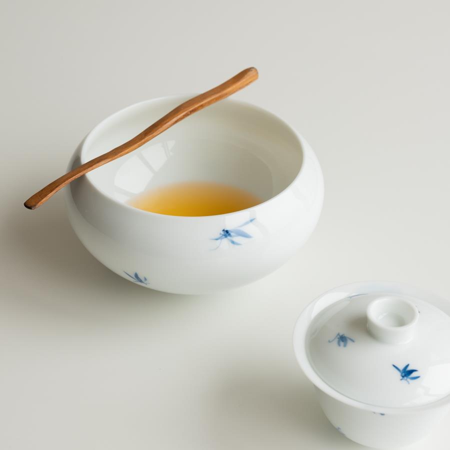 蝴蝶兰系列 手绘釉下彩兰花 白瓷水盂 桌面茶台废水缸茶渣桶水洗