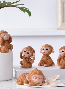 小猴子摆件创意可爱仿真动物办公工位书桌面装饰品生肖治愈系摆设