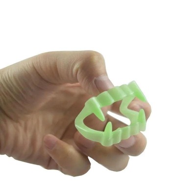 假牙齿道具愚人节发光牙套万圣节