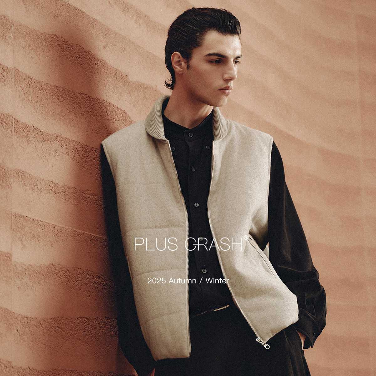 PLUS CRASH2025秋冬肌理感羊毛混纺青果领老钱风男女夹棉保暖马甲