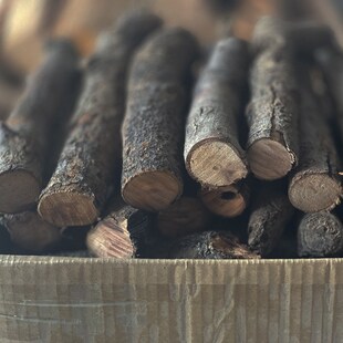 柴火户外露营野炊篝火木柴壁炉柴木果木柴家用木材烧火焚火台木头