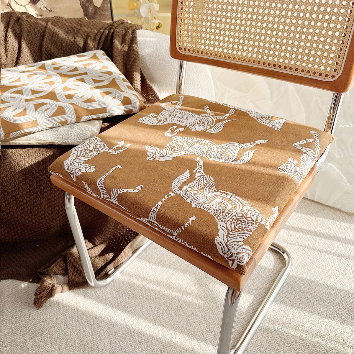 中古风轻奢皇家马匹坐垫法式复古加厚慢回弹记忆棉椅垫飘窗蒲团垫