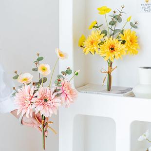 RoomTour向日葵郁金香拍照仿生花束手捧花插花摆件假花仿真花摆设