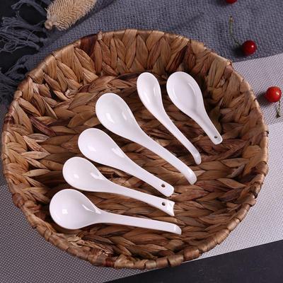 纯白色陶瓷勺子骨瓷无铅餐具小汤勺调羹咖啡勺子韩式汤勺吃饭喝汤