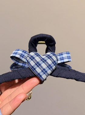 藏蓝色格纹爱心抓夹韩版时尚发饰2025新款后脑勺盘发夹大号鲨鱼夹