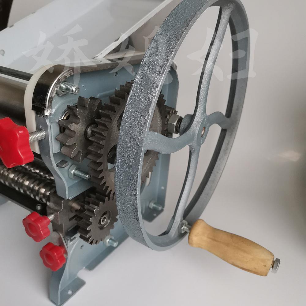 真不锈钢压面条机家用型手动面条机手摇式小型制面机水饺皮老人机