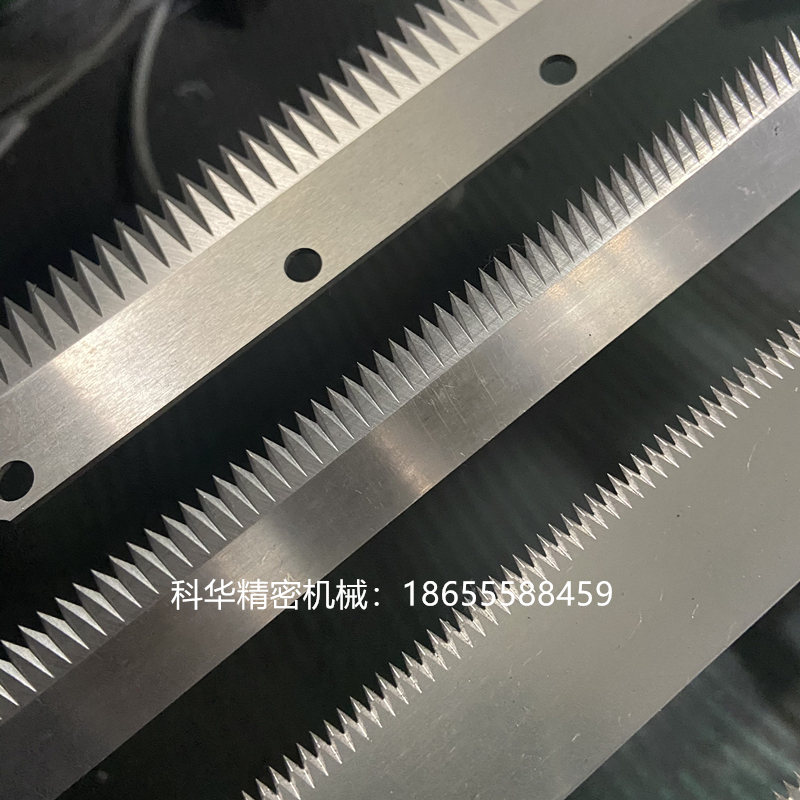 齿刀片包装机齿刀齿形刀片封箱机切刀锯齿刀片切膜刀片锯齿型刀片