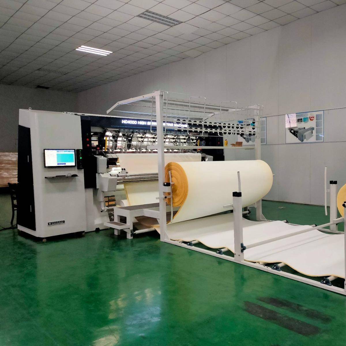 HC4000高速电脑无梭多针绗缝机