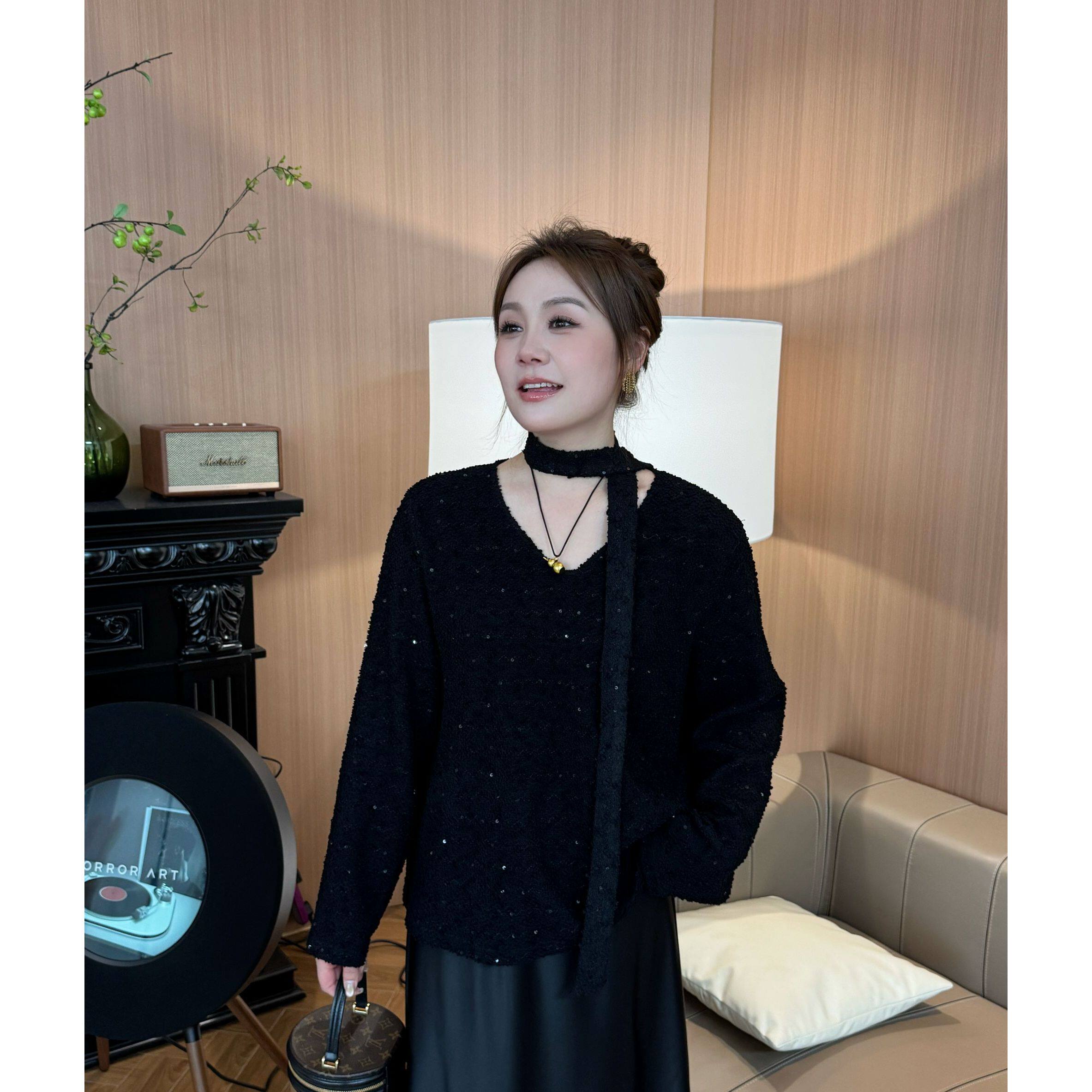 NANJIE/楠姐【星芒】毛球亮片气质小香风宽松V领上衣XNS6595