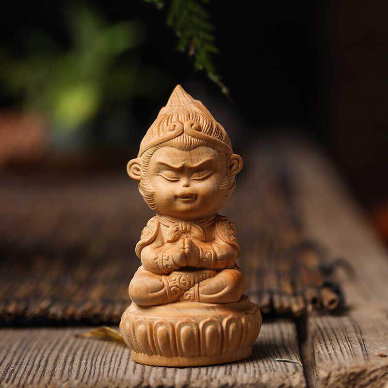 崖柏木雕刻斗战圣佛手把件黑神话孙悟空齐天大圣家居汽车装饰摆件