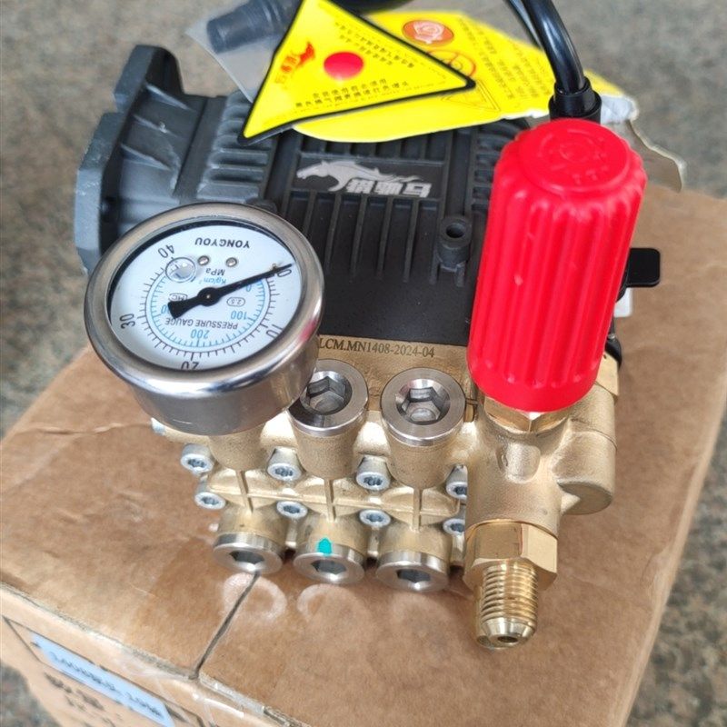 超高压清洗机泵头机头洗车机铜泵头总成黑猫飞驰泵头陶瓷柱塞泵头