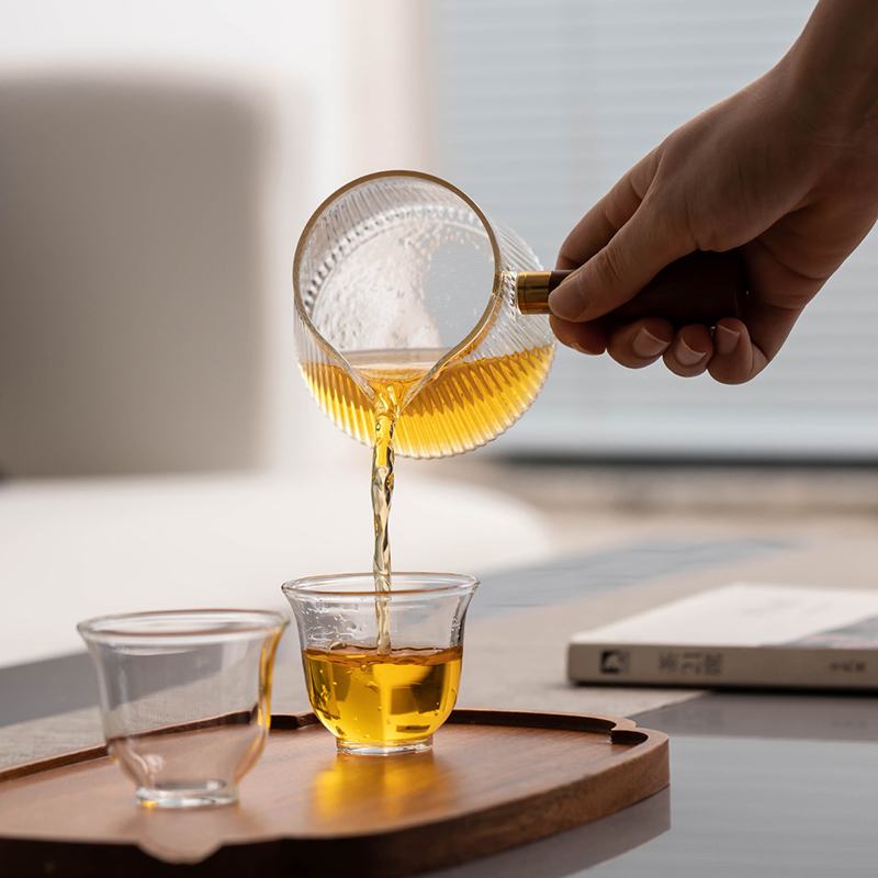 侧把公道杯玻璃公杯茶漏套装分茶器加厚耐热大容量高档茶海分茶杯